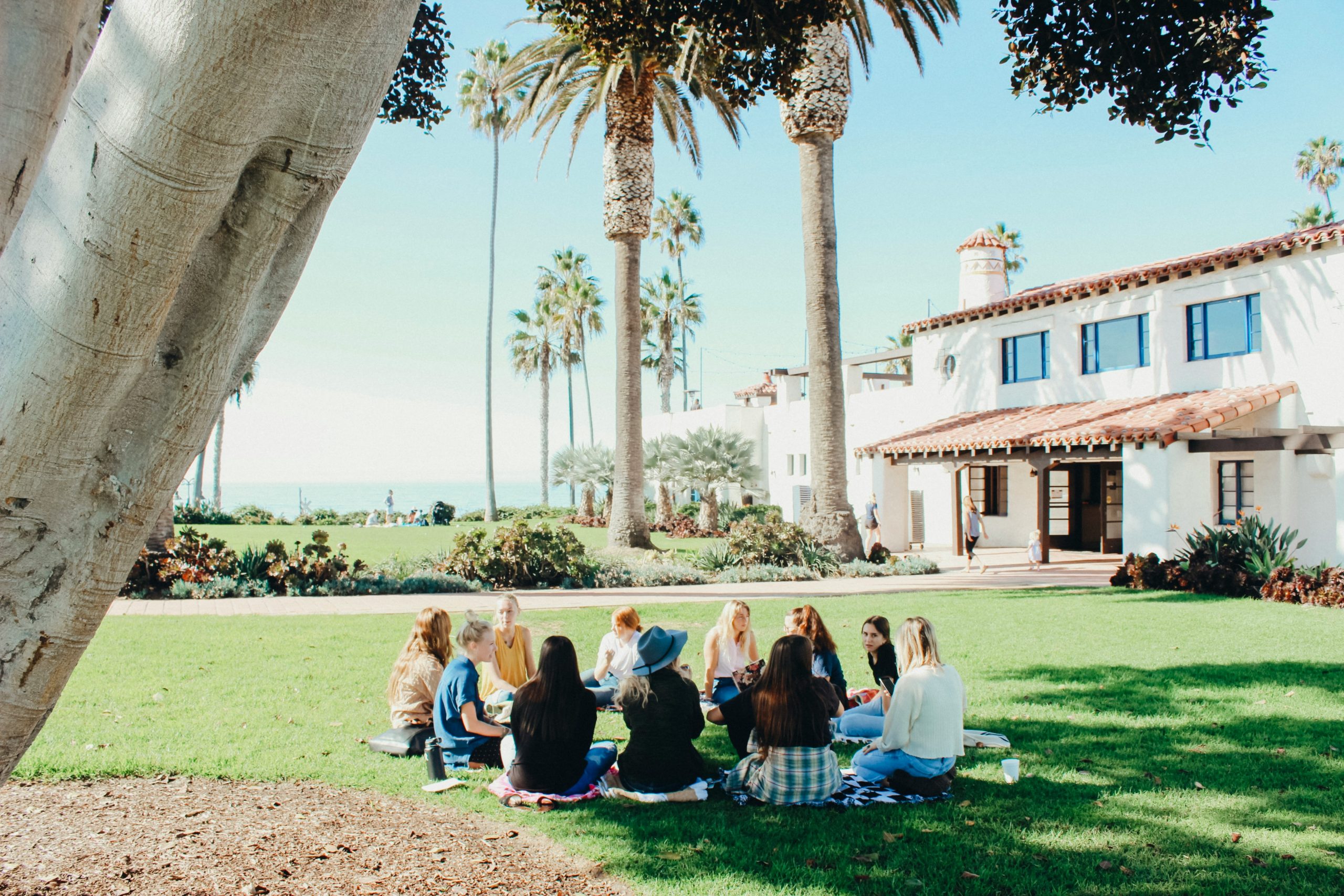 The Invisible Thread: How Members Create Community Magic